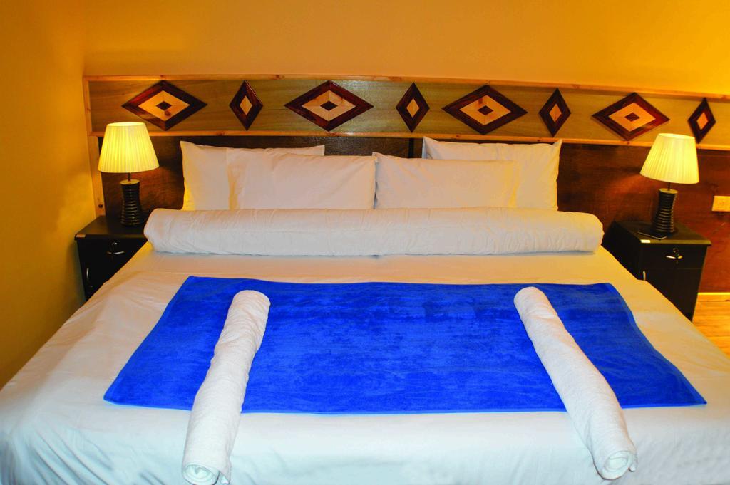 Siesta Beach Hotel Maafushi Bagian luar foto